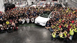 Tesla Rayakan Produksi EV ke-9 Juta di Giga Shanghai dengan Model Y sebagai Mobil Terlaris Dunia Tiga Tahun Beruntun