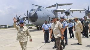 Tiba di Tanah Air, Prabowo Gelar Ratas Bersama Jajaran Kabinet