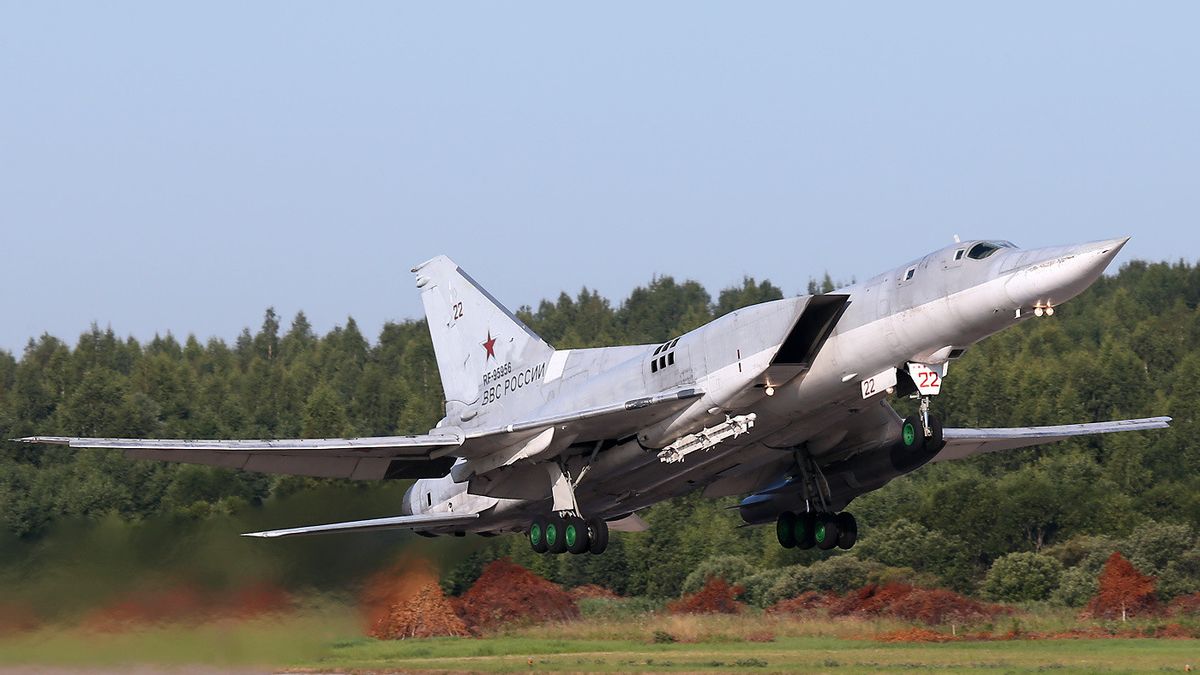 Russia Claims to Have Foiled Ukrainian Attempt to Hijack Tu-22M3 Strategic Bomber