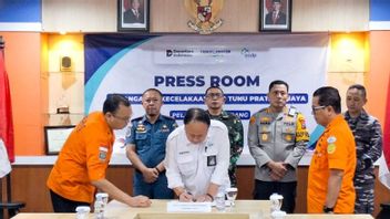    17 Korban KMP Tunu Masih Dicari, SMC Operasi SAR Dialihkan ke Kantor SAR Surabaya