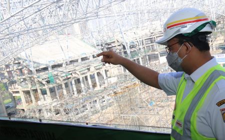 Bangganya Anies Lihat Atap Jakarta International Stadium Bisa Buka Tutup