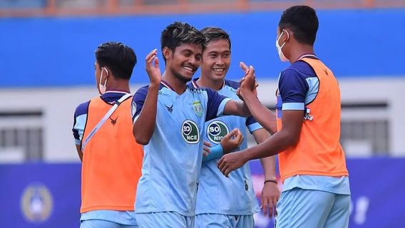 10 Pemain Persela Bekuk Persipura 1-0, Gol Tunggal Laskar Joko Tingkir Dicetak Ivan Carlos