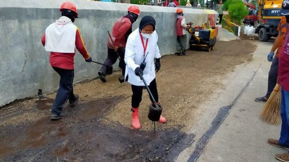 Sah, Presiden Jokowi Tunjuk Risma Jadi Mensos Gantikan Juliari Batubara