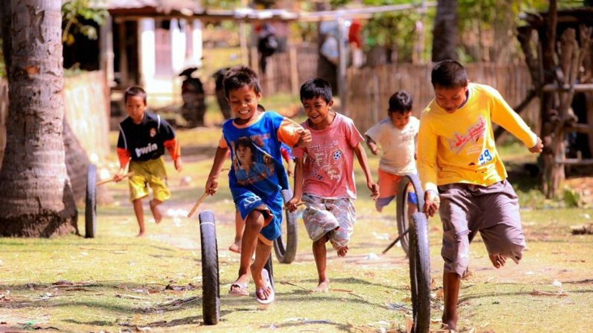 Manfaat Penting Orang Tua Punya Waktu Bermain Bersama Anak, Cegah Masalah Mental Si Kecil