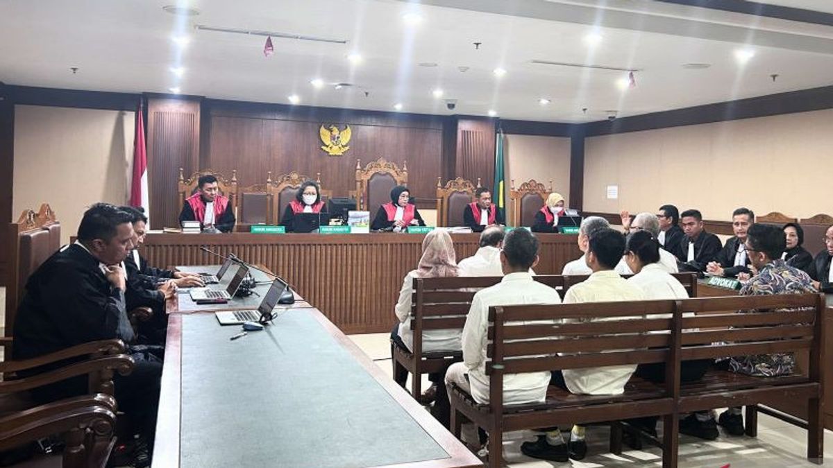 Delapan Terdakwa Pemerasan Izin TKA Divonis 4-7,5 Tahun Penjara