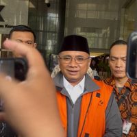 Penahanan Eks Menag Yaqut Cholil Diperpanjang KPK