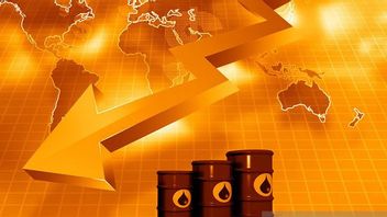 Oil Prices Drop Due To European Inflation And Strengthening US Dollars