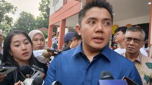 Seskab Teddy Pastikan Bansos untuk 35,4 Juta KPM Mulai Cair Senin Besok