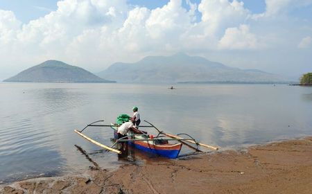 Gunung Lewotobi Laki-laki Masih Level Awas, Nelayan Flores Timur Mulai Memancing di Laut