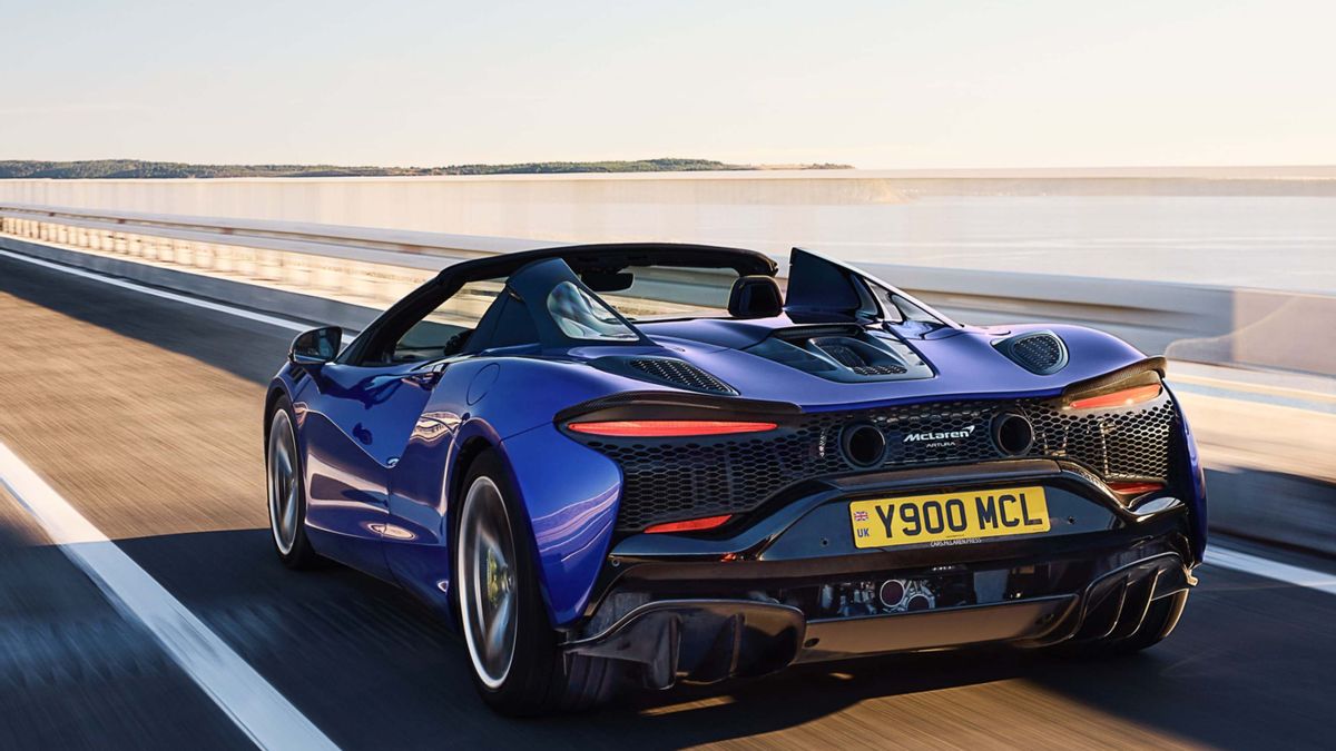This Is McLaren Artura Spider's Latest, Comes With Powertrain V6 Hybrid And Fierce Power