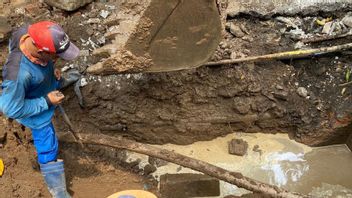 Aqueduct Pile In Kwitang Landslides Due To Fiber Optic Cable Theft