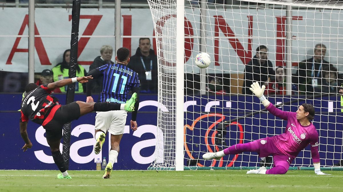 Victoire au Derby della Madonnina, AC Milan réduit l'écart avec l'Inter Milan