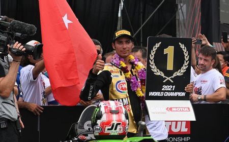 Segel Gelar Juara Dunia WSBK, Toprak: Ini Untukmu, Ayah