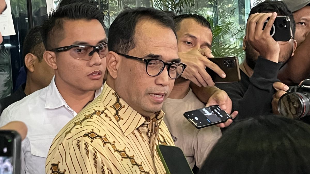 Minister Of Transportation Budi Karya Irit Talks After Being Examined By The KPK For 10 Hours