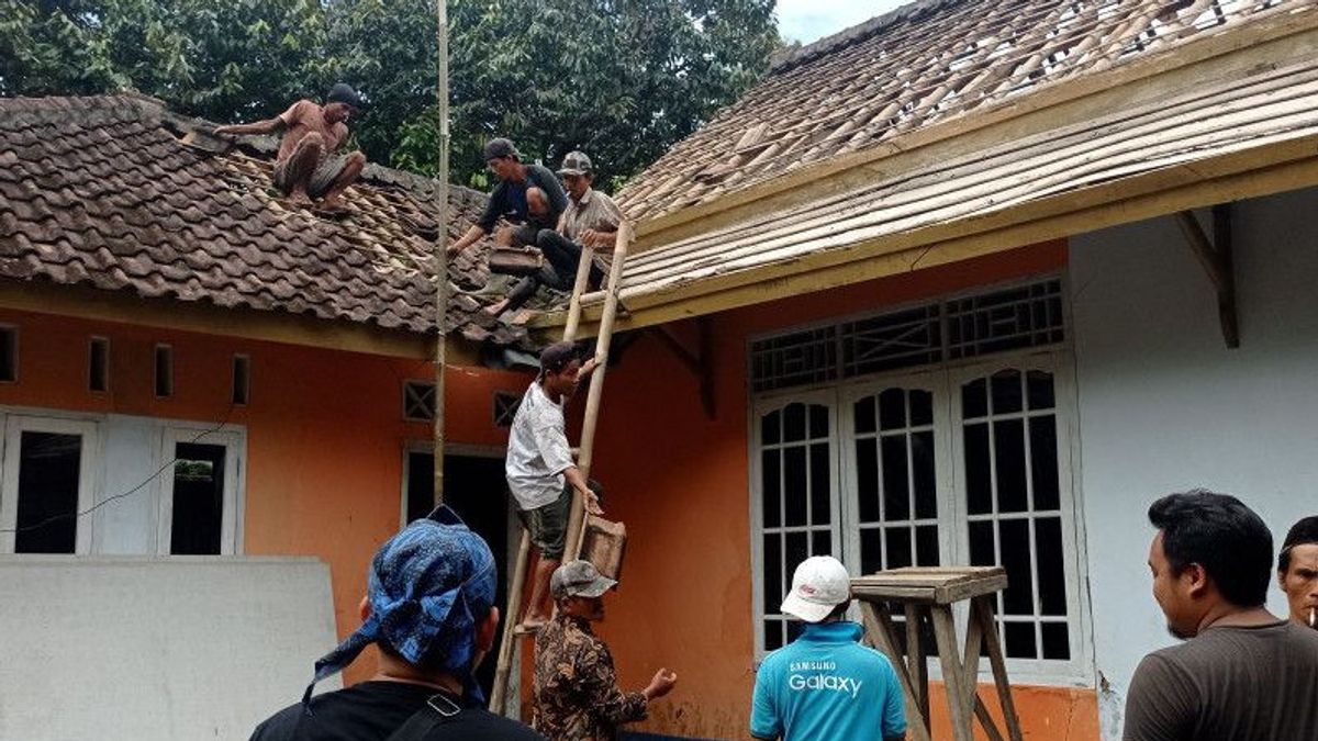 Residents Of Movable Land Victims In Lebak Empty Settlements