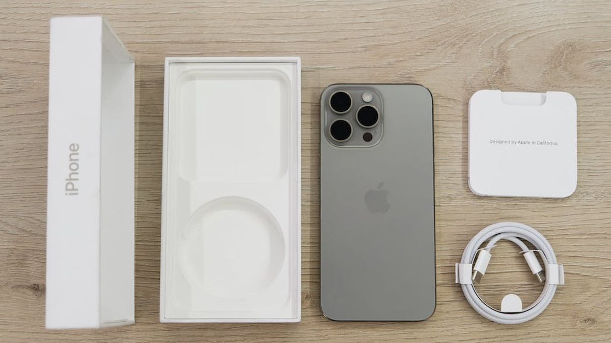 苹果计划解决受汽车无线充电影响的iPhone 15上的NFC问题