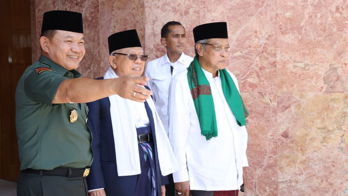 Resmikan Masjid Syarif Abdurachman Cirebon Bersama Wapres, Kasad: Menggabungkan Agama dan Kebhinekaan