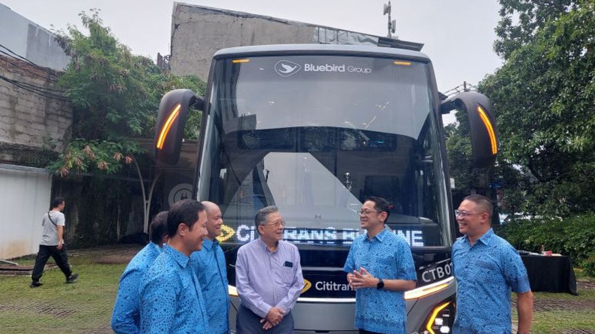 Le sentier de Malang devient plus chaud, Cititrans lance 10 unités de bus Premium Jetbus 5 SHD