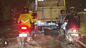 Selain Luapan Air Kali, Penyebab Banjir di Jaksel karena Tanggul Baswedan Jebol