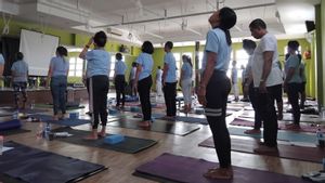 Le Club rotary de Bali donne un éclairage sur le yoga et la méditation sur les femmes
