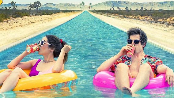 Trailer Film Komedi <i>Palm Springs</i> Milik The Lonely Island Dirilis