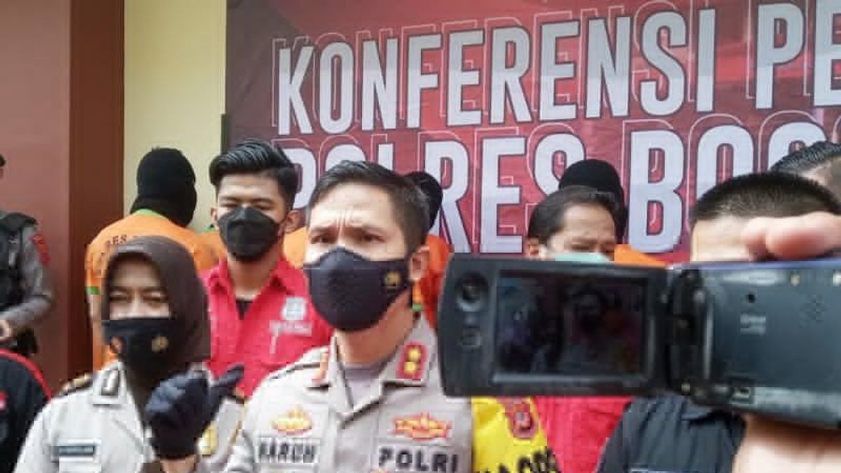 Polisi Buru Sekdes di Bogor yang Jadi Tersangka Korupsi Bansos COVID-19
