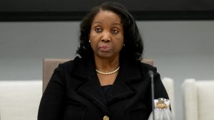 Pemecatan Gubernur The Fed Lisa Cook Picu Ketidakpastian Hukum dan Politik Moneter AS