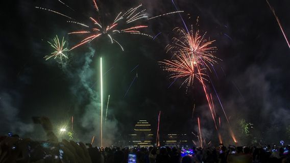 رضوان كامل يطلب منكم سكان جاوة الغربية البقاء في المنزل خلال العام الجديد