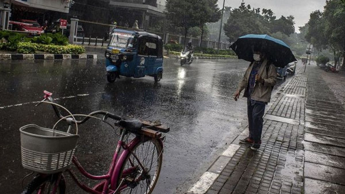 Mayoritas Wilayah Indonesia Berpotensi Hujan Ringan 26 Februari