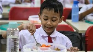 Joint Lunch Habits In Schools Form Positive Characters In Children