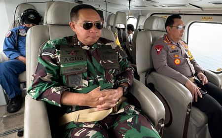 Dari Udara, Kapolri-Panglima TNI Pantau Kesiapan Mudik di Pelabuhan Gilimanuk