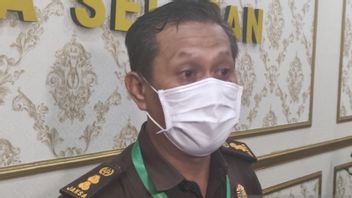 يجري فحص نائب حاكم جنوب سومطرة السابق كشاهد في قضية فساد لشراء الغاز الطبيعي