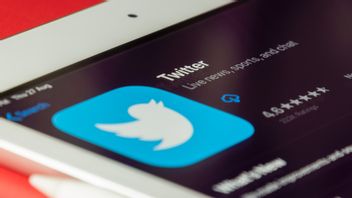  Twitter Selidiki Akun-akun yang Kampanyekan #IStandWithPutin Hingga Viral: Mereka Bukan Bot