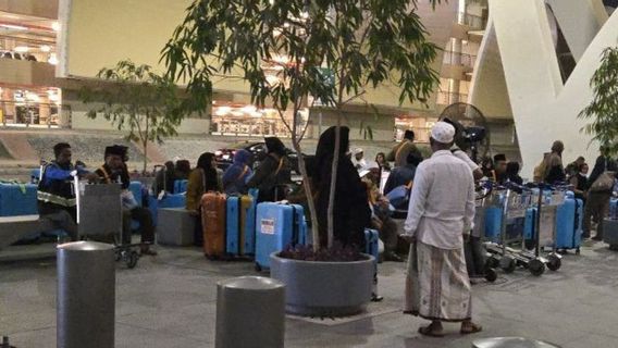 Haji dengan Visa Ziarah, Bisakah?