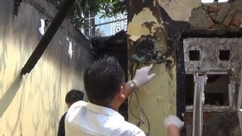 Puslabfor Polri enquête sur la cause de l’incendie du poste de police Graha Bunga Pondok Arena