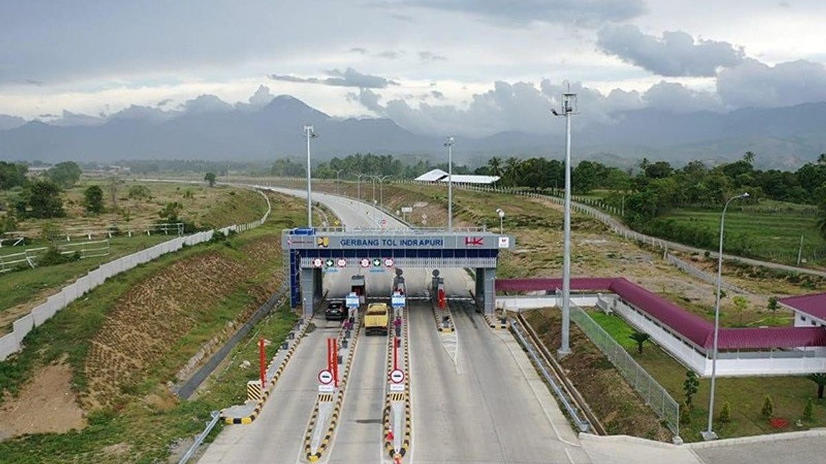 Hutama Karya Gratiskan Tiga Ruas Tol di Trans Sumatera, tapi Buka Cuma sampai Sore