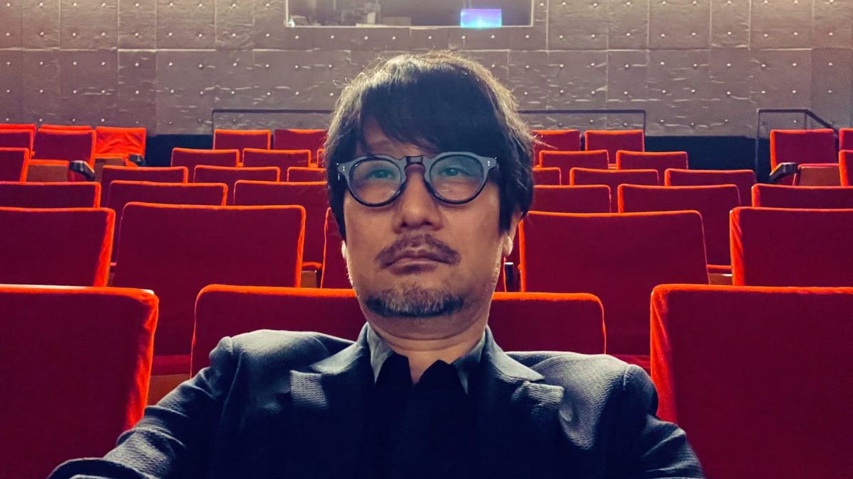Hideo Kojima dan Tim Terlihat Sedang Mengerjakan Proyek untuk PS5