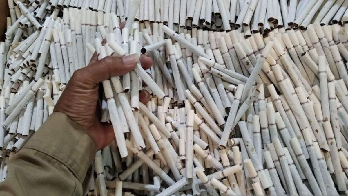 Jokowi Agrees Sri Mulyani With Cigarette Excise, Effective 2023