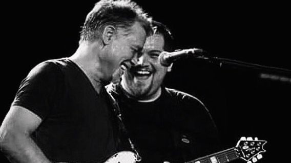 Billboard Music Awards Beri Penghormatan Khusus untuk Eddie Van Halen