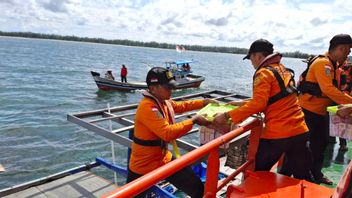 Akses Darat Terputus, Basarnas Kirim Bantuan ke Pasaman Barat Lewat Jalur Laut