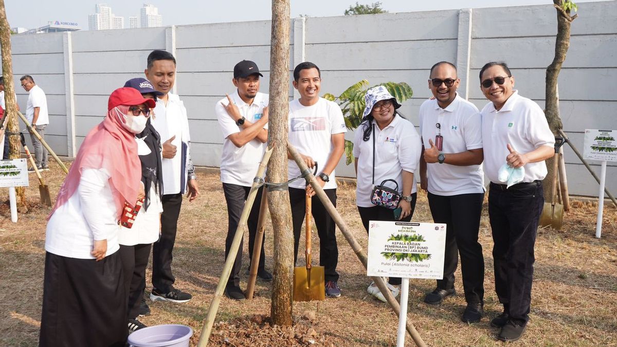 Food Station Terlibat Dalam Kegiatan BUMD Menanam 1.400 Pohon