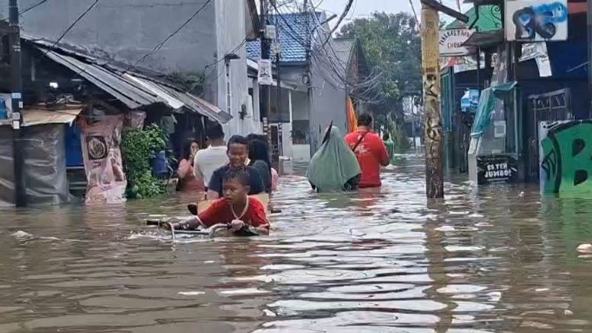 자카르타 홍수 매년 계속되는 사건