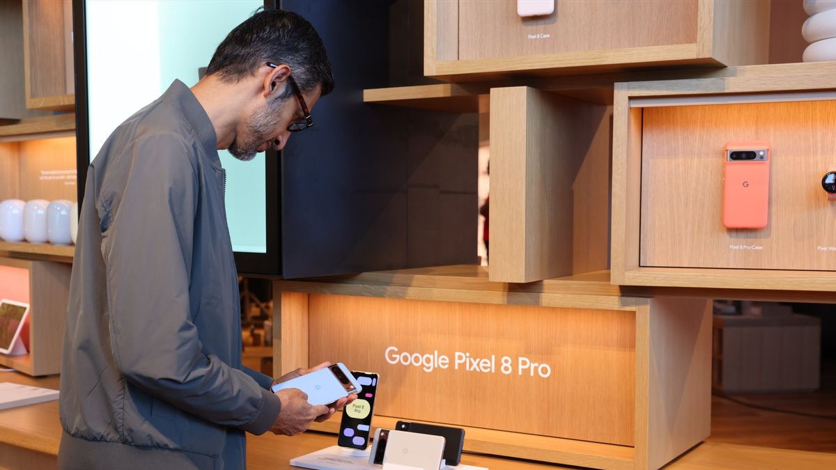 Le PDG de Google, Sundar Pichai, admet des pénuries et des biaisés chez les Gemini