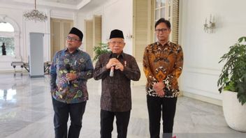 Le vice-président Ma’ruf Amin utilise le droit de vote de Cobos au Cimanggis Depok TPS