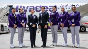 Perdana di Arab Saudi: Seluruh Awak Penerbangan Ini Merupakan Wanita, Ada Pilot Termuda