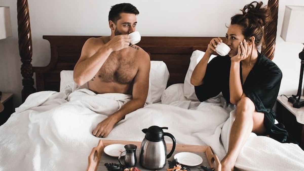 Experts Call It Routines Of Sex In The Morning Can Increase Job Productivity