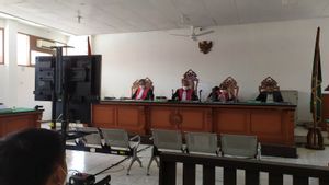 Bupati Bandung Barat Aa Umbara Didakwa Cari Keuntungan Pribadi dan Keluarga dari Bansos