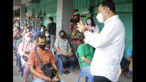Walkot Surabaya Eri Cahyadi: Vaksin <i>Nggak</i> Sakit, yang Sakit itu Diberi Perhatian Lalu Ditinggalkan