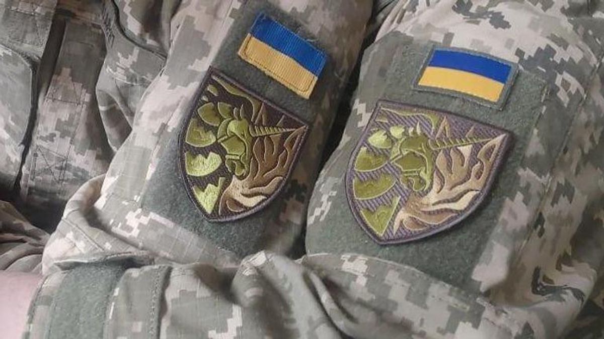 Joining Ukrainian Army And Plunge Into Battlefield Against Russia, LGBTQ Couple: The Choice To Hide, Run Or Fight