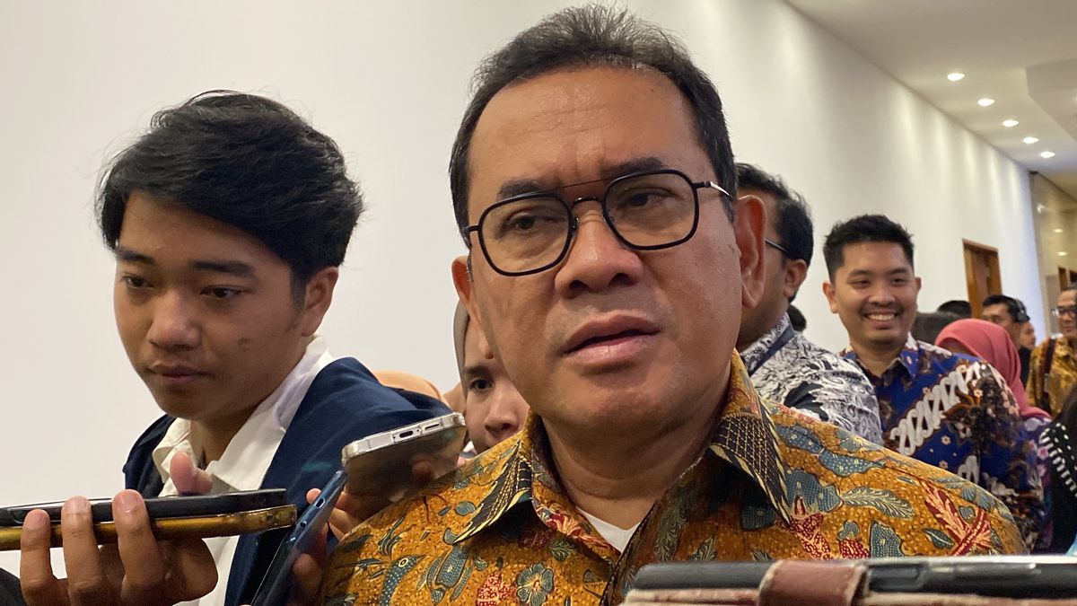 贸易部长布迪准备进口许可证20万吨纯水晶糖